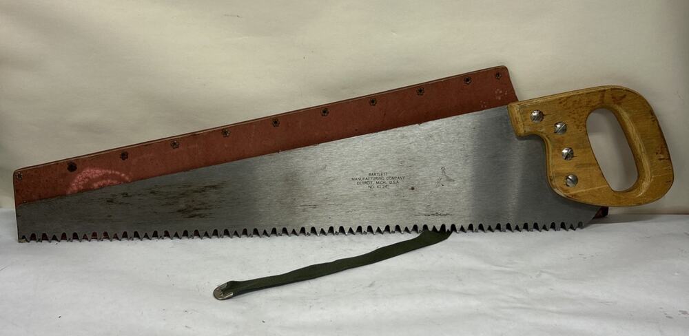 Vintage Bartlett Manufacturing USA Handsaw No 41 24” With Storage Sheath